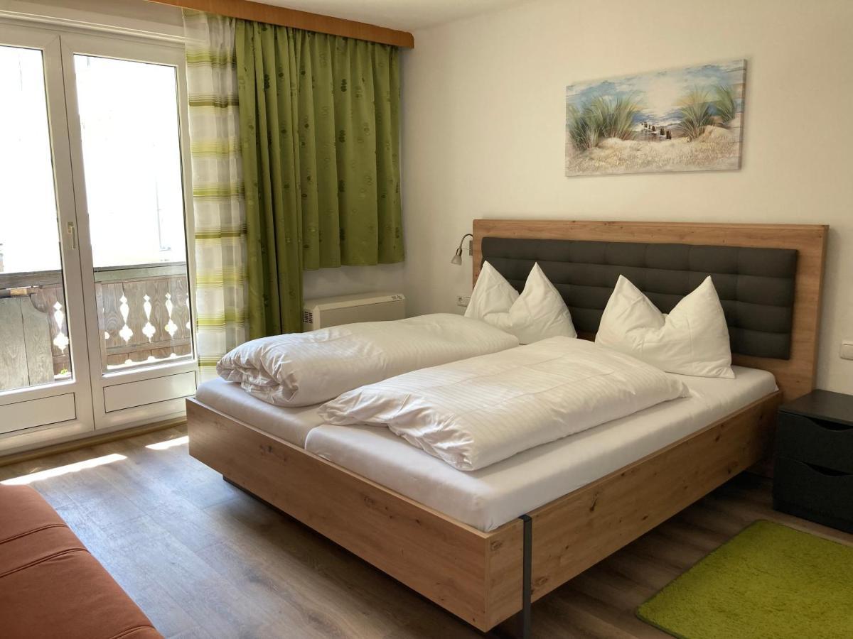 Hotel Seerose Wolfgangsee Saint Wolfgang Quarto foto